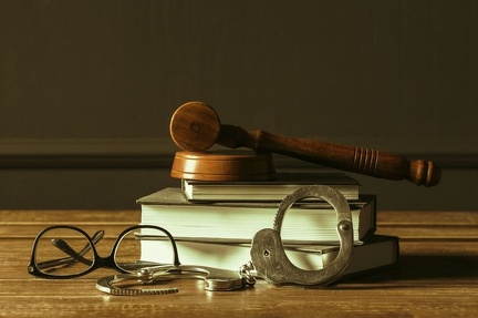 gavel-with-books-old-wooden-desk (3)